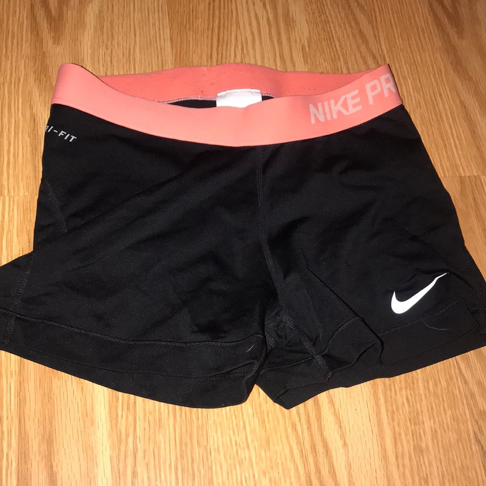 Nike spandex